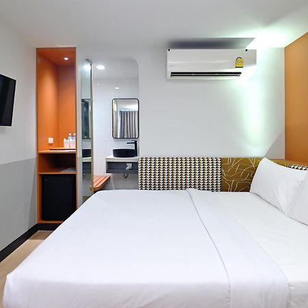 Anya Nana At Sukhumvit Bangkok Hotel Ngoại thất bức ảnh