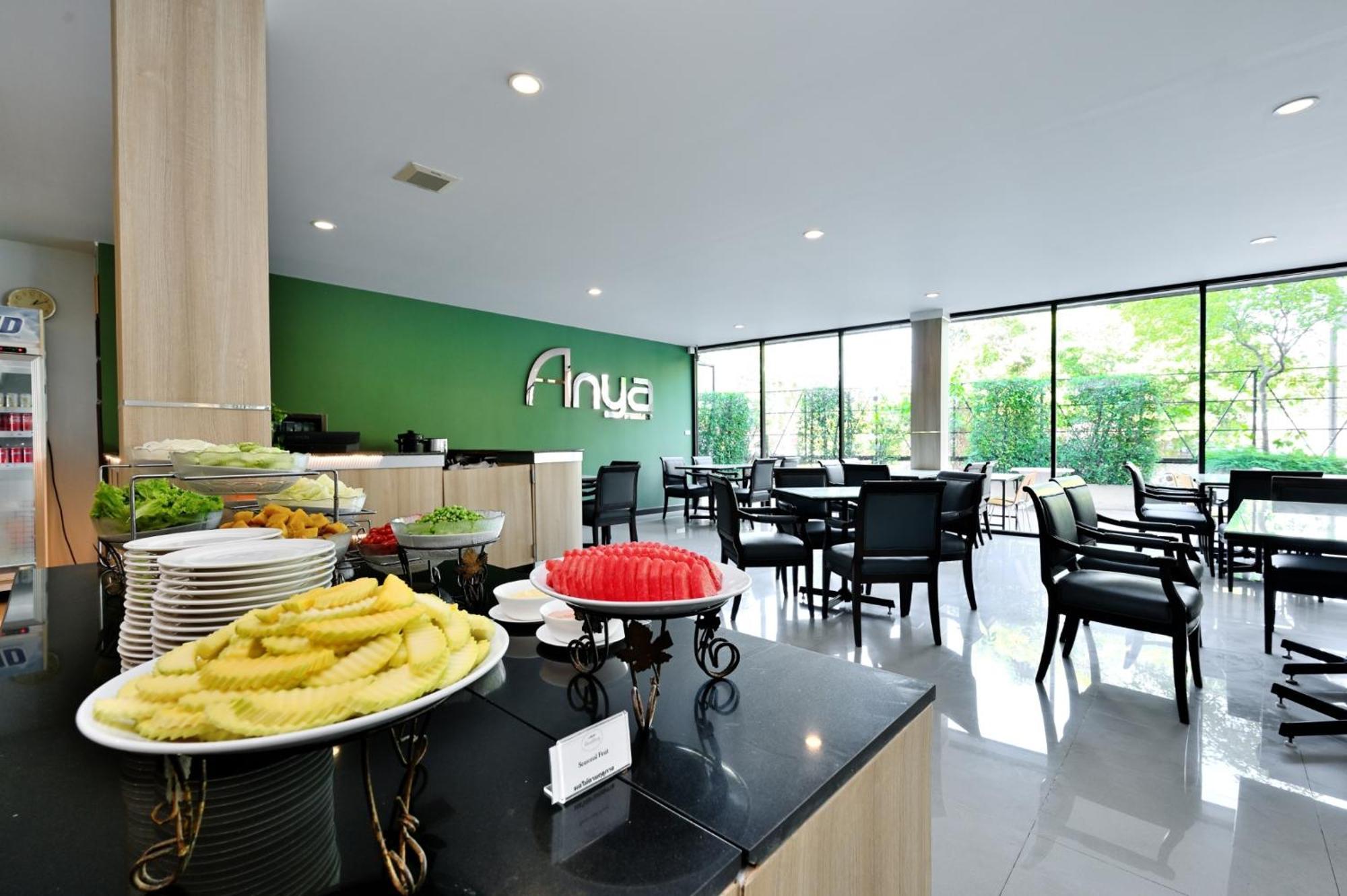 Anya Nana At Sukhumvit Bangkok Hotel Ngoại thất bức ảnh