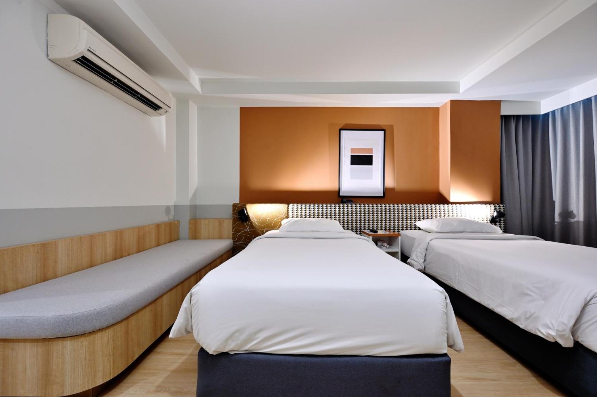 Anya Nana At Sukhumvit Bangkok Hotel Ngoại thất bức ảnh