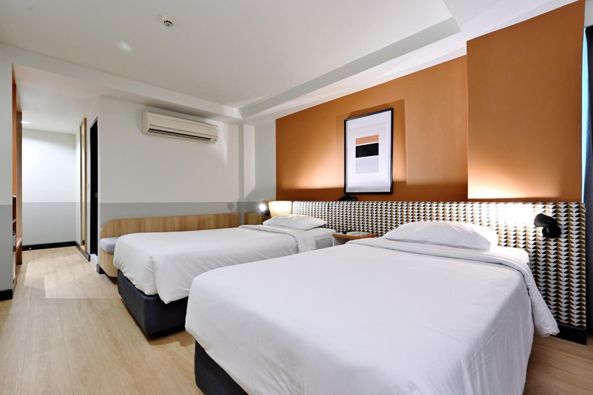 Anya Nana At Sukhumvit Bangkok Hotel Ngoại thất bức ảnh