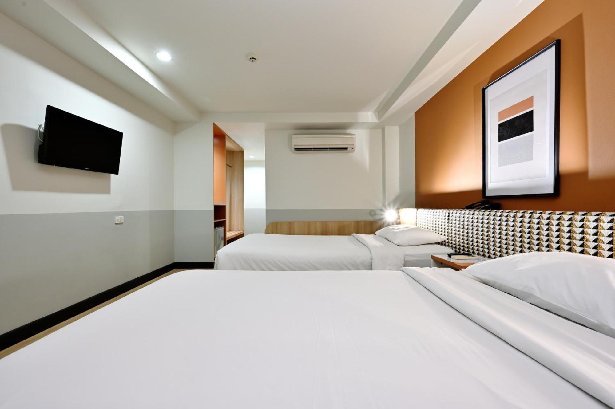 Anya Nana At Sukhumvit Bangkok Hotel Ngoại thất bức ảnh
